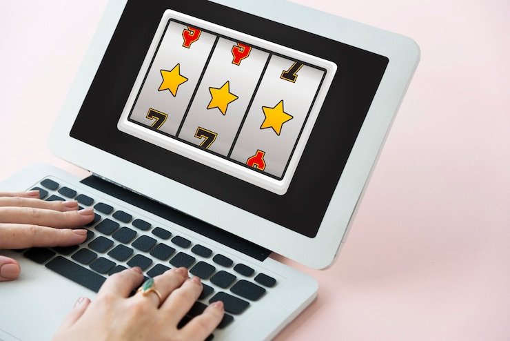 Proses respons email dukungan pelanggan scores24 dengan komunikasi cepat dan efisien